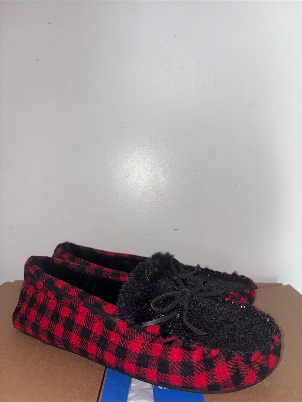 torrid Red and Black Buffalo Plaid Fuzzy Moccasin Slippers size 9WW